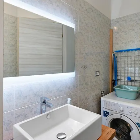 Parva Domus דירה